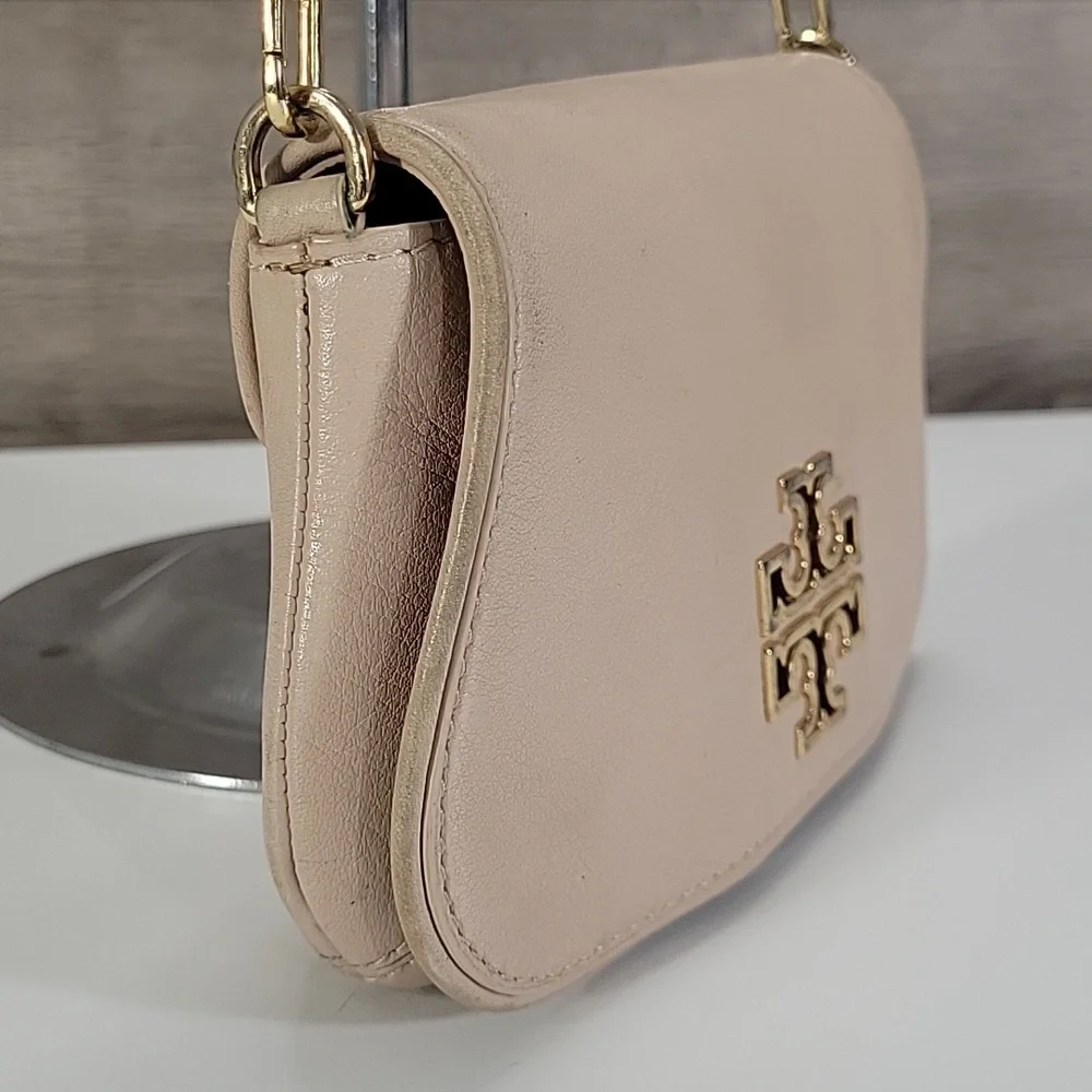Tory Burch Pale Pink Small Leather Crossbody Shoulder Bag with Gold Hardware - Picture 3 of 12